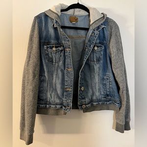 American Eagle Outfitters Hooded Jean Jacket, Size: XL
